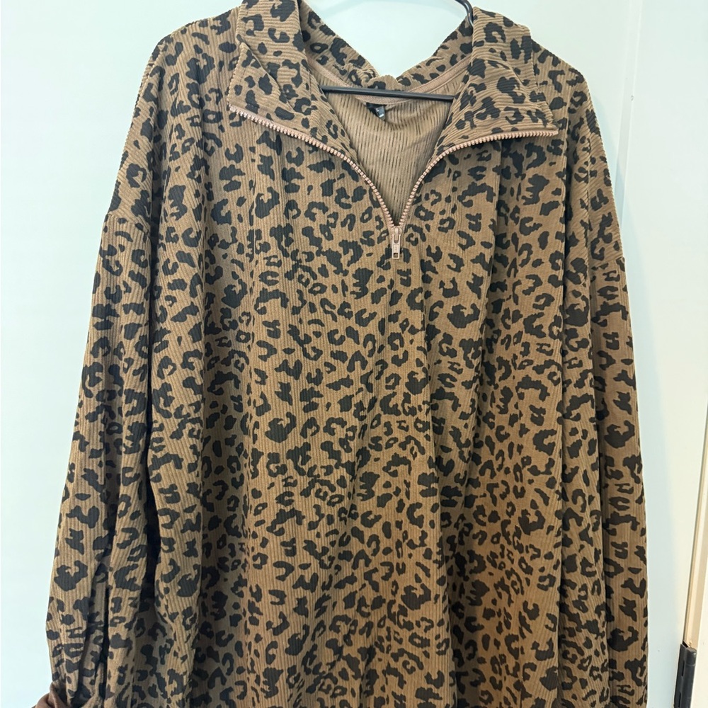 Leopard Print Half-Zip Pull Over - Brown/Black